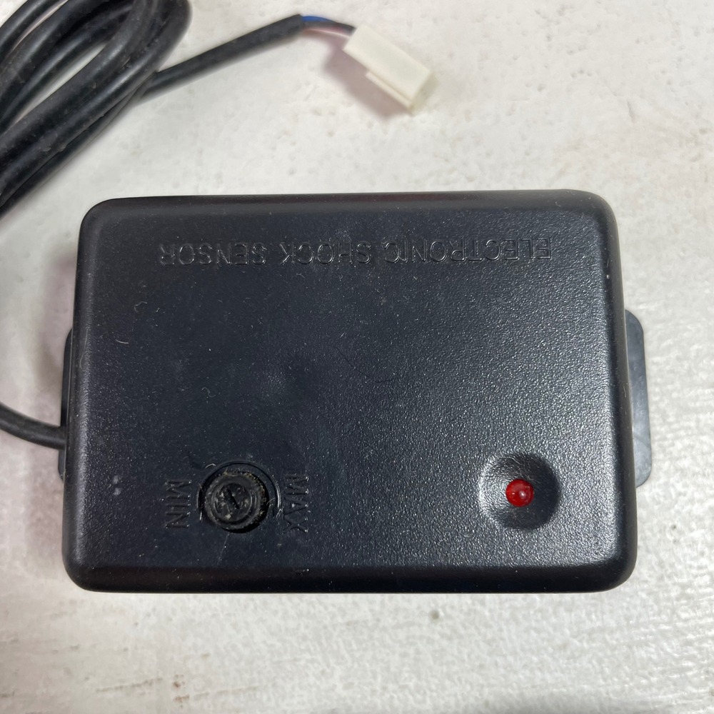 Pandaline 865 Car Alarm System 12V 15W Security Kit with 2 Remote Key Fobs New - Picture 13 of 16